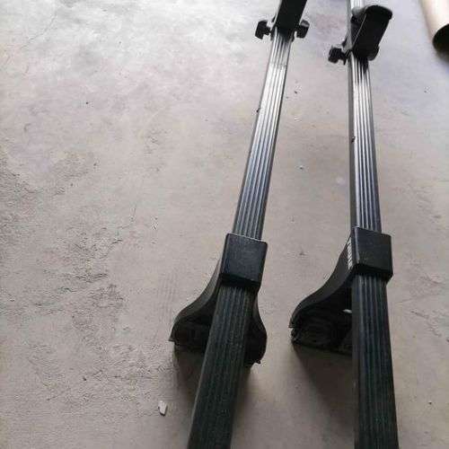 *MASSIVE MONTH END*SET OF THULE ROOF RACKS WITH CANOE CARRIER AS WELL*