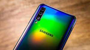 *CRAZY MONTH END DEALS**DEMO SAMSUNG GALAXY A50 128GB,4GB RAM, TRIPPLE CAM, DUAL SIM *R7000 IN STORE