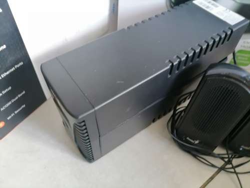 *BULK LOT OF ELECTRONICS*HEXA ROBOT VAC,KSTAR UPS,XIOMI ROUTER,SPEAKERS*1 BID FOR ALL**