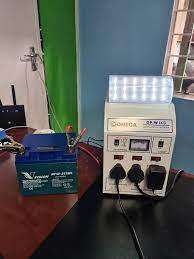 *SPRING SPECIAL*BRAND NEW OMEGA 400W INVERTER WITH LIGHT MULTIPLE OUTLETS ETC***