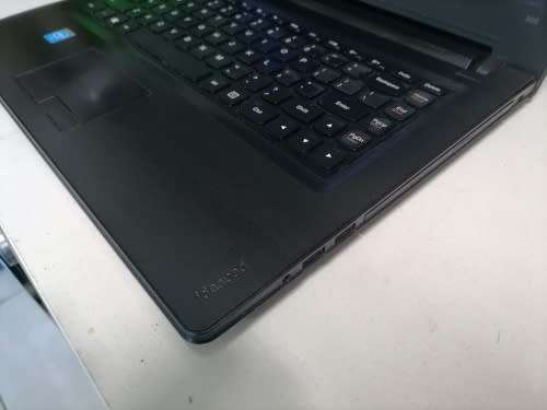 *CRAZY SPRING SPECIAL*LENOVO IDEAPAD 300, TURNS ON, NEEDS PROGRAMM, HINGE DAMAGED*AS PER AD**