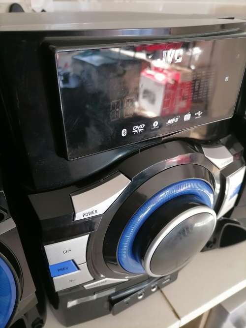 *AWESOME SOUND SYSTEM**DEMO JVC UX-DN200AA BLUETOOTH DVD HI FI SYTEM*R3000 NEW PRICE**
