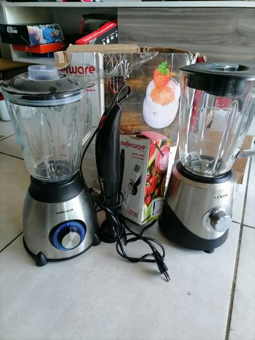 *SPRING CLERANCE*2 X BLENDERS(MELLERWARE/LOGIC*, ONE STICK BLENDER*ONE BID FOR ALL**SOLD AS IS**