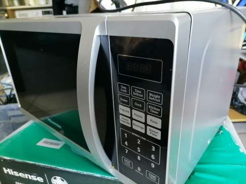 *SPRING CLERANCE*HISENSE 28L DIGITAL TOUCH PANEL MICROWAVE IN BOX*WORKING**