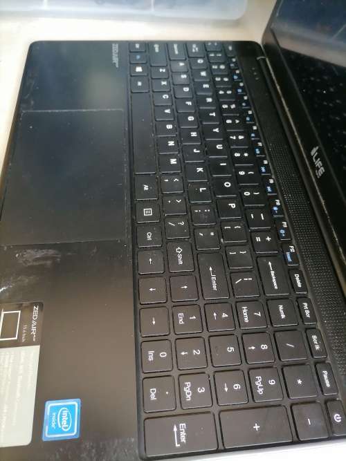 *SPRING CLERANCE**ILIFE ZED AIR PLUS*POWERS ON SOMETIMES AND SHOWS LOGO*SOLD AS IS*BATTERY HAS POWER