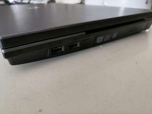 *FRESH FRIDAY DEAL*BEAUTIFULL BRAND NEW HP 620 T3000 LAPTOP WITH CHARGER***
