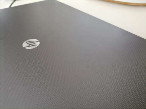 *FRESH FRIDAY DEAL*BEAUTIFULL BRAND NEW HP 620 T3000 LAPTOP WITH CHARGER***