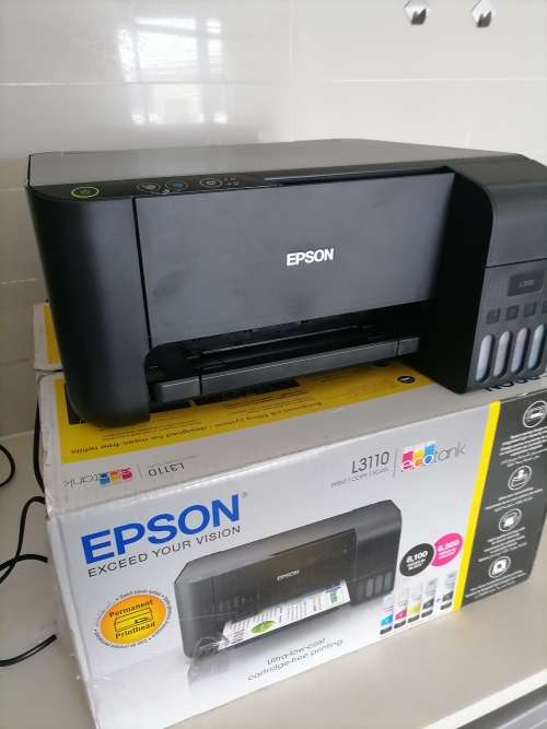 *LIKE NEW EPSON 3111 ECOTANK PRINTER IN BOX WITH MANUAL AND DISK AND CABLE*R3300 IN STORE**