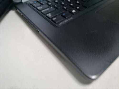 *I5 DELL LATITUDE E5450 4G(SIM) E5450 5TH GEN,4GB RAM, EXCELLENT CONDITION*R14000 NEW PRICE**