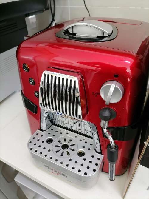 *COMAIR LIQUIDATION*MARANELLO CAFE MONTECARLO COFFEE POD MACHINE IN BOX**