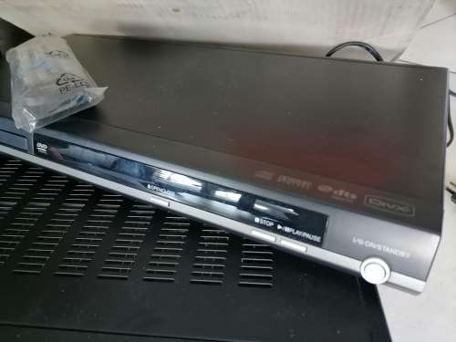 *COMAIR LIQUIDATION*TOP QUALITY MARANTZ 75SR1010/2B AMPLIFIER AND TOSHIBA DVD PLAYER**WORKING**