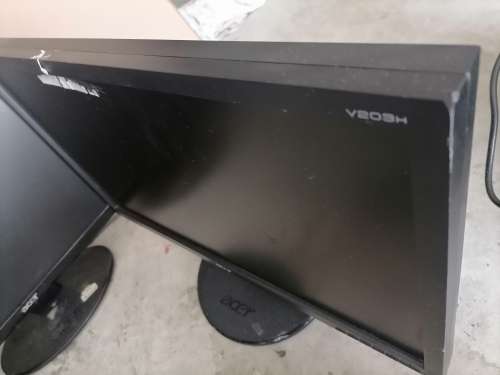 *COMAIR LIQUIDATION*LOT OF 4X PC SCREENS**23 X DELL, 2 X ACER*ONE BID FOR ALL 4*WORKING***