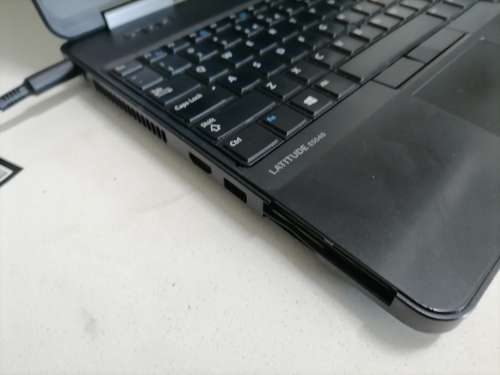 **PREOWNED I5 DELL E5540 4TH GEN LAPTOP*4GB RAM,WINDOWS 10 ETC *R13 000 NEW IN STORE
