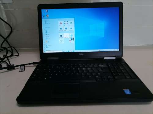 **PREOWNED I5 DELL E5540 4TH GEN LAPTOP*4GB RAM,WINDOWS 10 ETC *R13 000 NEW IN STORE