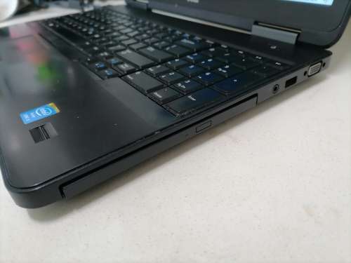 **PREOWNED I5 DELL E5540 4TH GEN LAPTOP*4GB RAM,WINDOWS 10 ETC *R13 000 NEW IN STORE