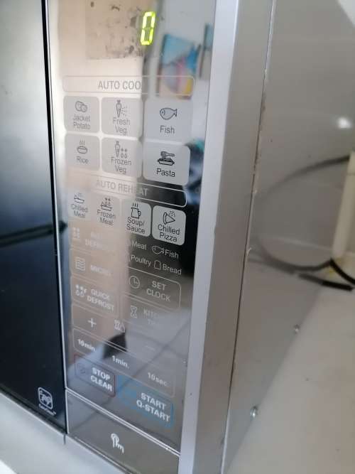 *LG MS4440SR 44L DIGITAL MICROWAVE*POWERS ON TOUCH PANEL FAULTY*SOLD AS IS**