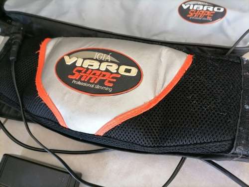 *LIQUIDATION*COMBO DEAL*VIBROSHAPE PROFESSIONAL SLIMMING BELT+NEWBEURER SCALE*1 BID FOR BOTH*