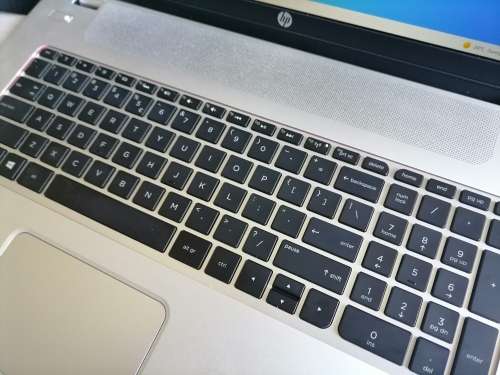 *TOP MACHINE*HP ENVY 17 PROSMART**2TB HDD,16GB RAM,W10,NVIDIA GEOFORCE*R18000 RETAIL**