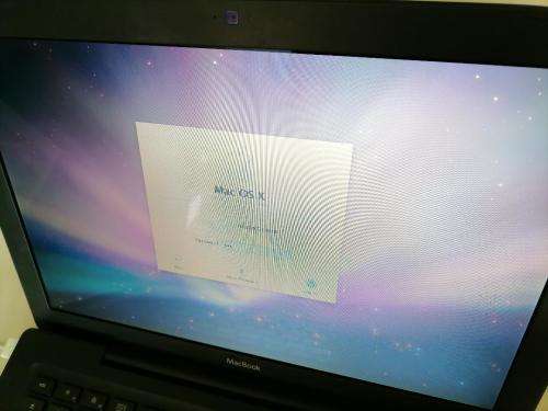 *DONT MISS THIS DEAL*LIQUIDATION ITEM**APPLE MACBOOK A1181 LAPTOP WITH CHARGER POWERS ON NEEDS RESET