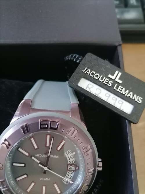 *LIMITED OFFER*BRAND NEW JACQUES LEMANS MIAMI COLLECTION*BUYER CAN CHOOSE WHITE OR GREY*R3000