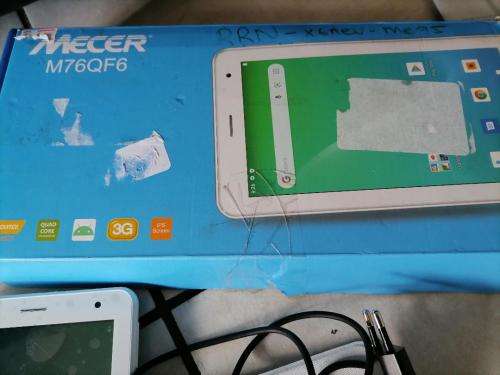 **DEMO MODEL**MECER 3G/WIFI M76QF6 7INCH WHITE TABLET IN BOX WITH COVER,CHARGER ETC*R1400 RETAIL*