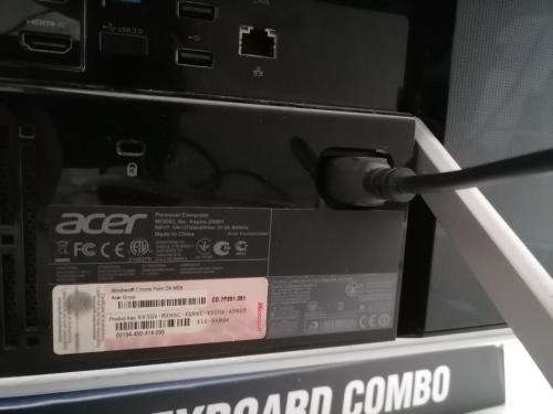 **BLACK FRIDAY*FREE GIFT*AWESOME MACHINE I5 ACER ASPIRE Z5801 ALL-IN-1 24`TOUCH SCREEN,6GB,128 SSD**