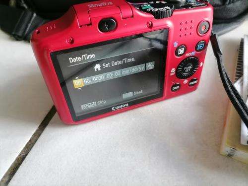 *YOUR CHRSTMAS PRESENT*RED CAON POWERSHOTSX150IS IN BOX AND BAG ,MANUALS, DISK,BATTRIES