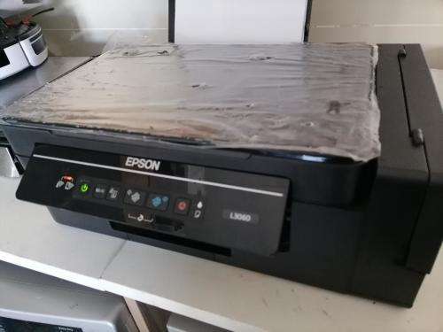 **EPSON ECOTANK L3060 3 IN 1 WIFI PRINTER WITH FULL TANKS*NOT PRINTING CLEAR*R3600 NEW PRICE**