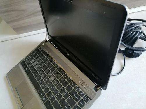 **HP PAVILION RT3290 I5 LAPTOP*250GB SSD*CABLE TO SCREEN NEEDS REPAIR*SCREEN COMES ON AND OFF**