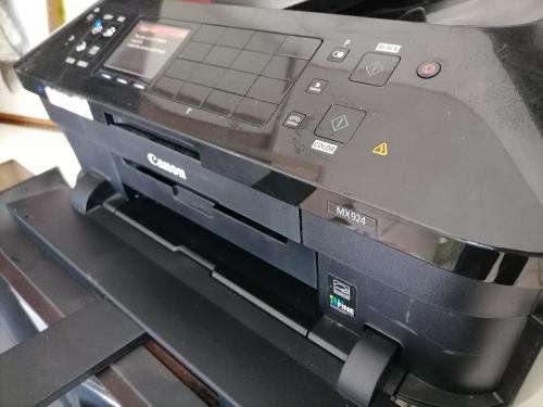 **LATE ENTRY**CANON PIXMA 924 INKJET PHOTO PRINTER*SHOWS PRINTER  HEAD ERROR*SOLD AS IS