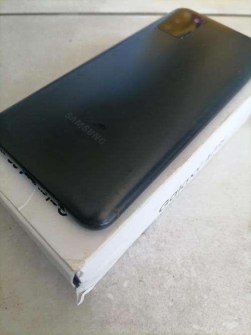 *VALENTINES DEAL*PREOWNED SAMSUNG GALAXY A03S*32GB TRIPPLE CAMERA IN BOX WITH CHARGER*R3000 RETAIL*