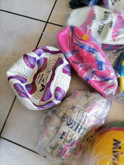 **HUGE SPORT SHOP LIQUIDATION*LOT OF BRAND NEW SPORT ACCESSORIES*OVER R5000 RETAIL**