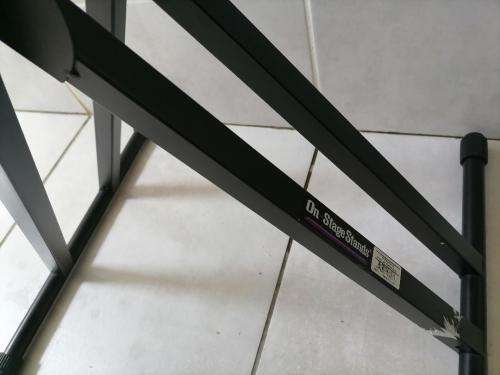 *BEST DEALS ON BOBSHOP*CASIO CTK-3200 61 KEY KEYBOARD AND STAND*IMMACULATE CONDITION*R4000 IN STORE*