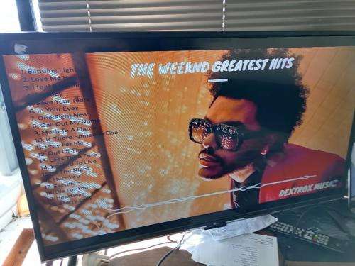 *MONTH END MADNESS*MULLER & HAUPT MHLED 39` FLAT SCREEN TV  WITH REMOTE*R3500 RETAIL**