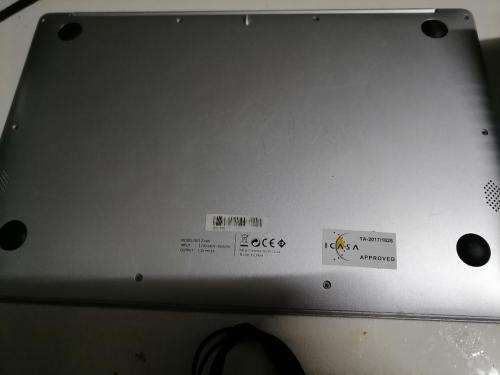 *WOW R30 FREIGHT*MECER EXPRESSION Z140C LAPTOP*32GB SSD, 2GB RAM, W10 *WORKING**