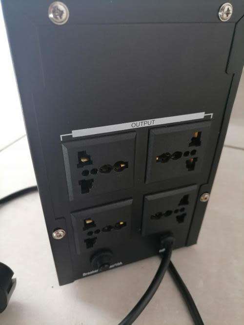 **WOW R30 FREIGHT*TALKS OF STAGE 8 LOADSHEDDING!**BLUE CARBON 1200VA 720W UPS