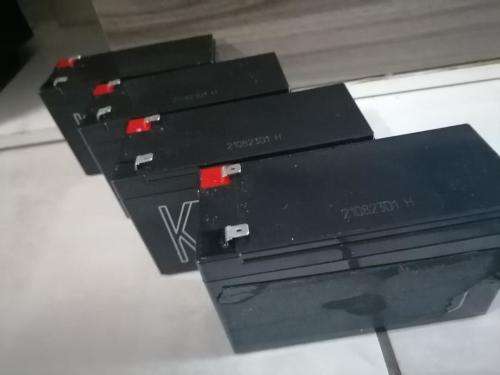 *WOW R30 FREIGHT*LOT OF 6 X 12V UPS BATTERIES*UNTESTED**LIFE NOT KNOWN**