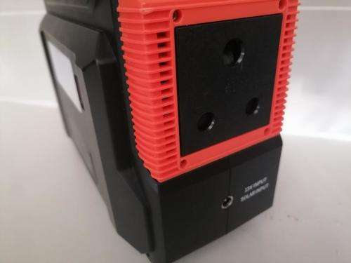 *ONLY ONE AVALIABLE*R30 FREIGHT*AWESOME UNIT*NEW SWITCHED 300W PORTABLE POWER STATION*R4300 RETAIL**