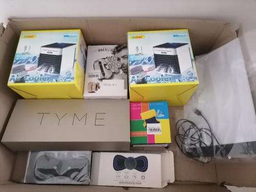 *AWESOME AUGUST DEAL*R30 FREIGHT*LUCKY DIP*BULK LOT OF UNTESTED ELECTRONICS ETC*ONE BID FOR THE LOT*