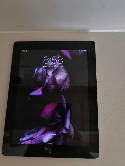 *LIQUIDATION ITEM*R30 FREIGHT* APPLE IPAD 3 1430 3G/WIFI 10` TABLET WITH CHARGER***