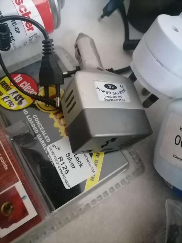 *SHOP CLOSURE*R30 FREIGHT*BULK LOT OF ELECTRONICS,GADGETS,LIGHTS,TIMERS ETC ETC**