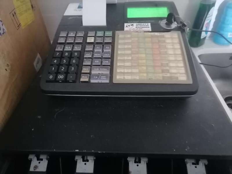 *HOTEL CLOSURE**R30 FREIGHT*COMMERCIAL CASIO SE-C300 CASH REGISTER IN BOX*WORKING**