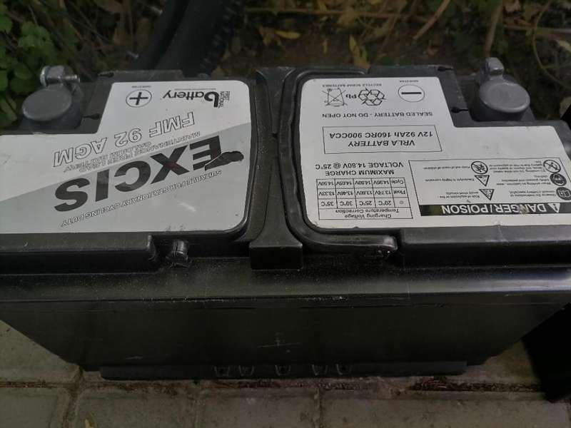 *YEAR END CLEARANCE*R30 FREIGHT*EXCIS FMF 92AH AGM BATTERY*SHOWS VOLTAGE*LIFE UNKNOWN**