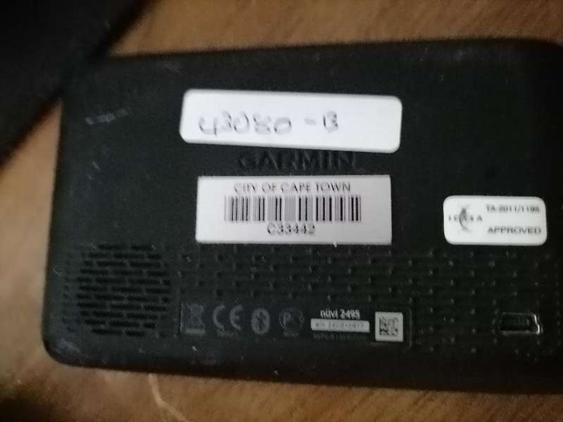 *CHRISTMAS DEALS**R30 FREIGHT*BUY ONE GET ONE FREE*2 X GARMIN NUVI 2495 GPS*ONE BID FOR BOTH