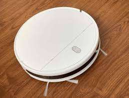 XIAOMI MI MOP ESSENTIAL ROBOT VAC WITH CHARGING STATION