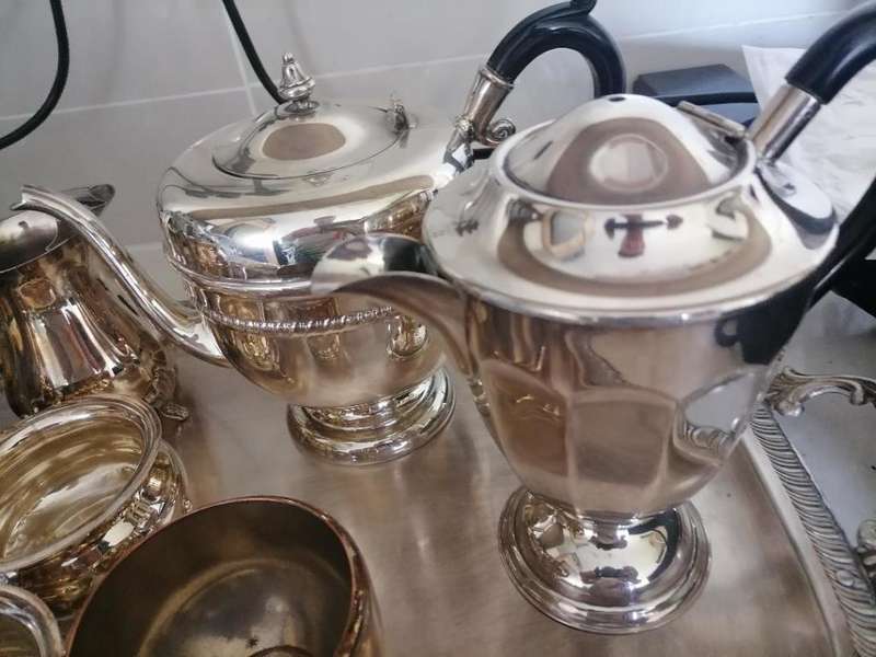 ****POSSIBLE VALUABLE****SILVER?TEA SET WITH TRAY****VALUE UNKNOWN*R30 FREIGHT*