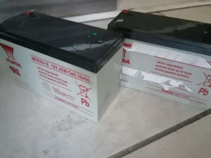 *GRAB THIS DEAL*R30 FREIGHT*LOT OF 6 BATTERIES*ONE BID FOR ALL 6*UNTESTED**