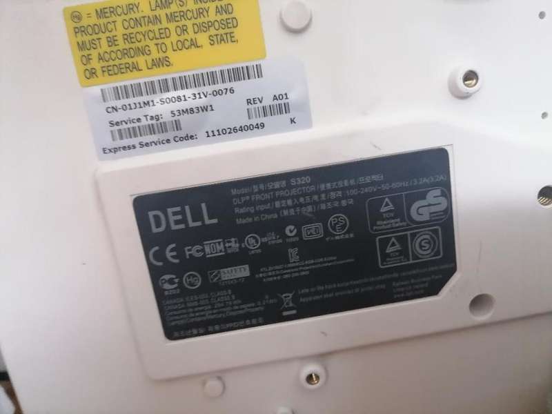 *BARGAIN BUY*DELL S320 SHORT THROW DLP PROJECTOR,3000 LUMENS*R9000 VALUE -GRAB IT@R1299!!!!!
