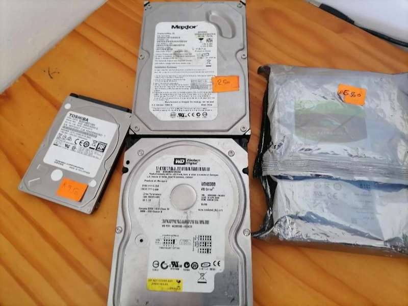 *COMPUTER SHOP LIQUIDATION*LOT OF NEW AND USED PC AND LAPTOP HARD DRIVES*ONE BID FOR LOT**
