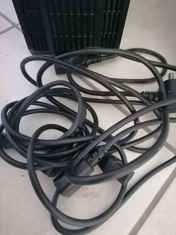 *MONTH END DEAL*R30 FREIGHT*FSP CHAMP 2000VA 1800W UPS WITH POWERS CORDS*R5700 ON BOBSHOP**